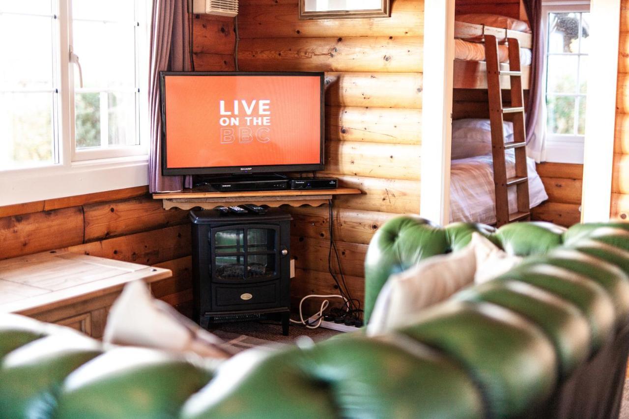 Log Cabin Nestled In The Mountains Of Snowdonia By Seren Property Trawsfynydd エクステリア 写真