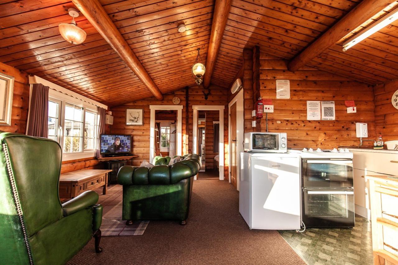 Log Cabin Nestled In The Mountains Of Snowdonia By Seren Property Trawsfynydd エクステリア 写真